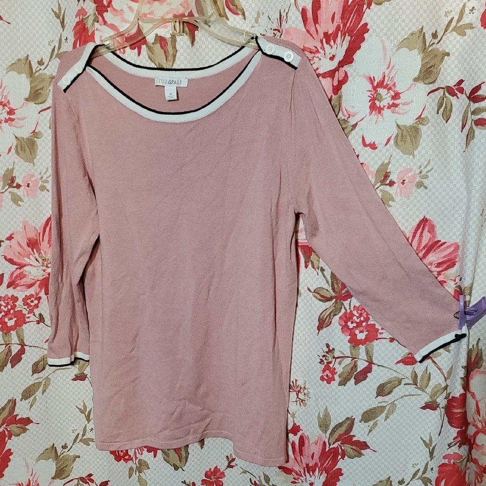 Liz Claiborne Dusty Pink Boatneck 3/4 Sleeve Top with Contrast Trim